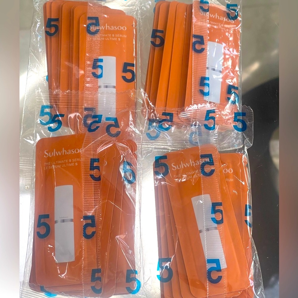Sulwhasoo The Ultimate Serum 1ml X 48 pieces (48 ml) samples expired 2027